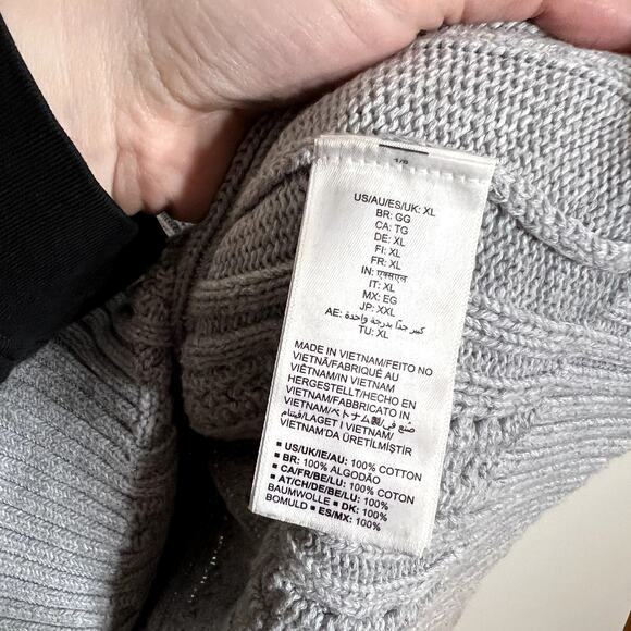 Gray Cable Knit Crew Neck Sweater - Picture 4 of 5